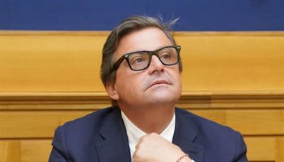 Sanità, Calenda 'bacchetta' Elly Schlein: "Sono 20 anni che la salute è sotto finanziata, è colpa di tutta la politica"