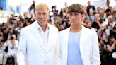 Kevin Costner presentó a su hijo Hayes en Cannes: looks engamados, debut en la pantalla grande y un nombre muy particular