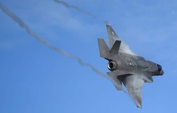An F-35B test plane crashed into a New Mexico hillside while flying from a Lockheed Martin facility to a US airbase