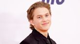 Reese Witherspoon's Son Deacon Phillippe Looks So Grown Up In His Dapper Prom Photos