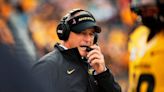 Hall of Fame-bound former Mizzou coach Gary Pinkel honored during Tigers’ game vs. UGA