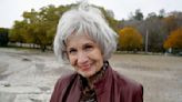 Muere la escritora Alice Munro, Premio Nobel de Literatura