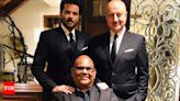 Anupam Kher takes a trip down memory lane as he cherishes his friendship with Anil Kapoor and their late friend Satish Kaushik - WATCH | - Times of India
