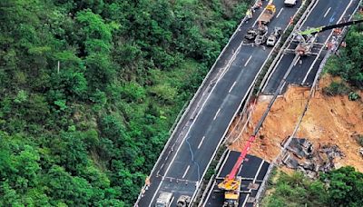 China highway collapse sends cars plunging, leaving at least 24 dead, dozens injured