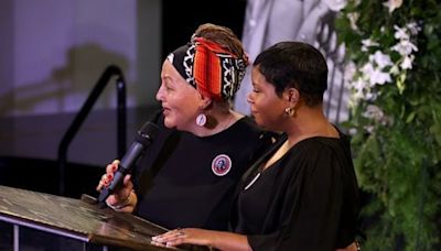 Sarah-Ann Shaw, Boston’s first Black woman TV reporter, honored at funeral service - The Boston Globe