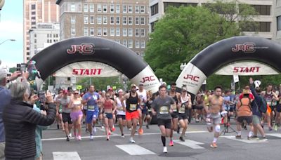 Thousands swarm Downtown Roanoke for annual Blue Ridge Marathon