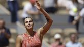 Sabalenka powers into French Open quarterfinals, Medvedev loses to De Minaur