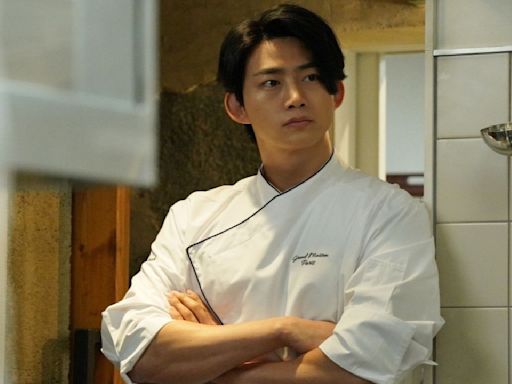 2PM’s Taecyeon is a talented Korean-Canadian pastry chef opposite Kimura Takuya in new Japanese film La Grande Maison Paris stills