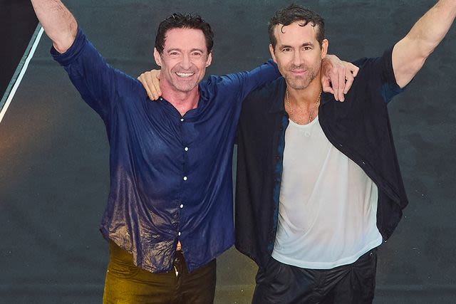 “Deadpool & Wolverine”'s“ ”Ryan Reynolds and Hugh Jackman surprise fans, get soaked at Seoul Waterbomb Festival