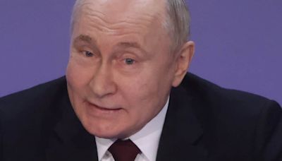 Illegitimately "elected" Putin claims Zelenskyy's legitimacy is over