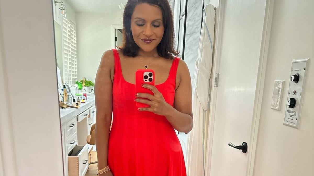 Mindy Kaling's Cute $75 Dress Is Destined to Sell Out at Nordstrom