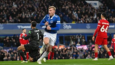 Everton 2-0 Liverpool: Toffees collect huge Merseyside derby win