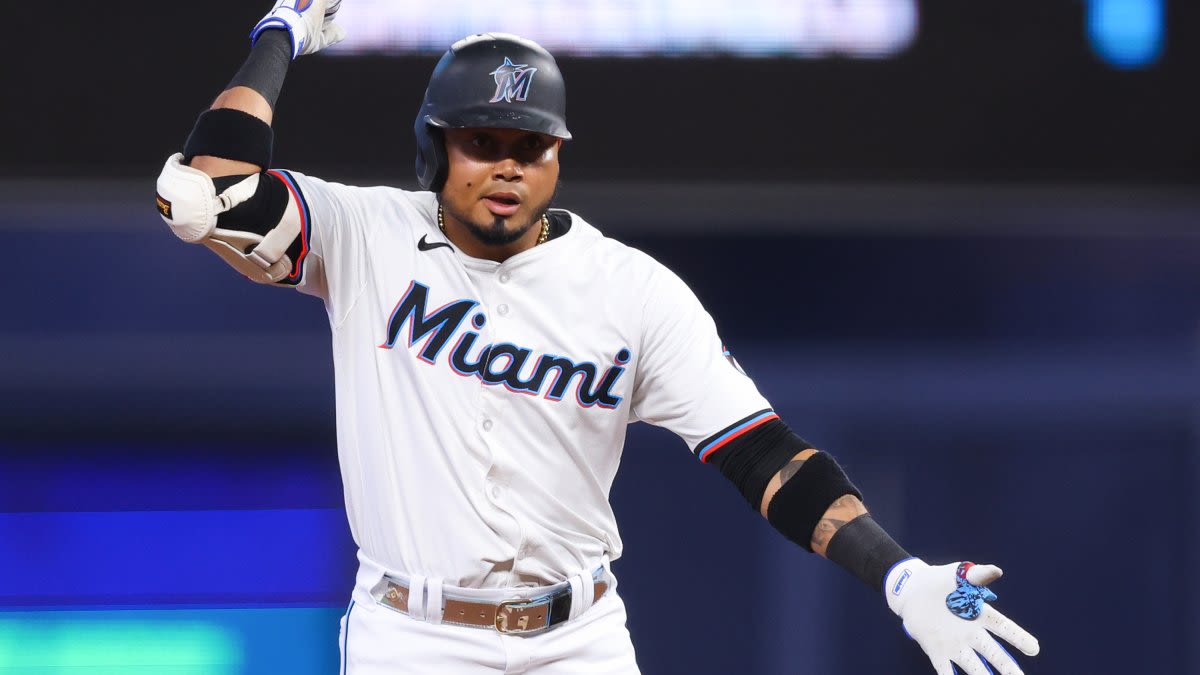 REPORT: San Diego Padres trading for 2-time batting champion Luis Arraez from Marlins