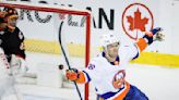 Islanders halt losing skid with 5-4 shootout win over Flames