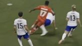 VIDEO: Narrador de TUDN causa polémica al recordar penal de Israel Reyes en partido de Copa América