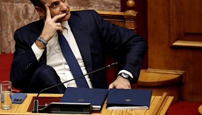 Greek PM reshuffles cabinet after worse than expected EU vote result