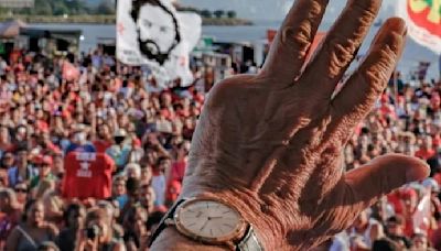 Relógio Piaget de R$ 80 mil usado por Lula não foi dado de presente em mandatos, diz Planalto