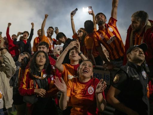 El Galatasaray, de Mauro Icardi, vuelve a proclamarse campeón en Turquía
