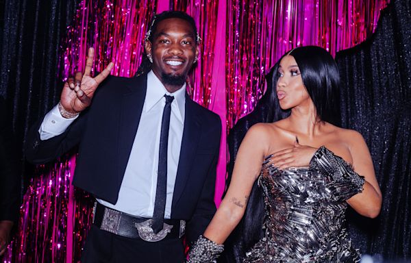 Offset Gifts Cardi B With Three Icy Chains & Bouquets of Flowers for Mother’s Day