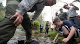 'A great day for the kids': Amherst schools' chief leads field trips to Pedlar River