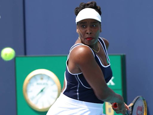 Venus Williams was just spotted on vacation with a sexy mystery man. So, who is he?