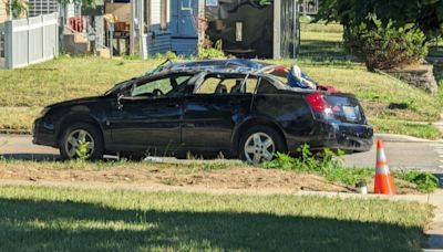 PD: 1 dead, 2 injured in rollover crash in Grand Rapids