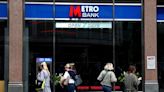 Metro Bank revives £3bn mortgage sale after investor bailout