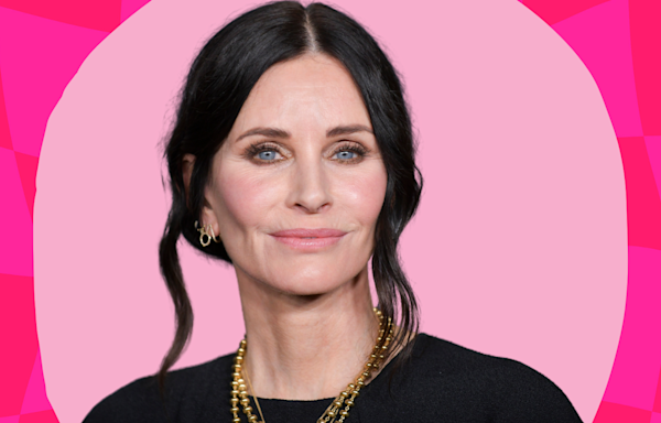 Going on a plane? Spare yourself from screaming kids with the earplugs Courteney Cox swears by - just over $3 a pop