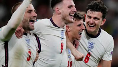 La insólita razón por la que Inglaterra oculta su estrella de campeón del mundo en sus camisetas