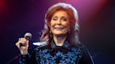 ‘Coal Miner’s Daughter: A Celebration of the Life & Music of Loretta Lynn’: How to Watch & Stream the Star-Studded Special