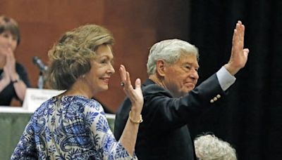 Fallece a los 87 años Bob Graham, ex gobernador de Florida y senador de Estados Unidos