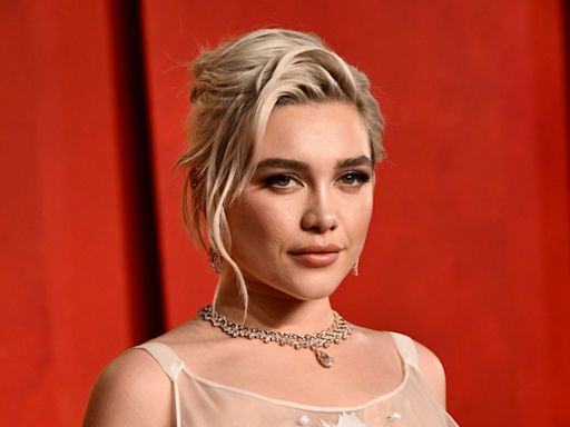 Florence Pugh se muestra en el set de "Thunderbolts", la nueva película de Marvel - La Opinión