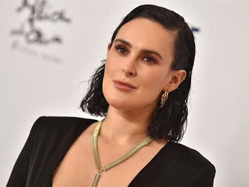 Bruce Willis' Daughter Rumer Willis Shows Love For 'Mama Curves'; Overcoming Negative Body Image After Baby