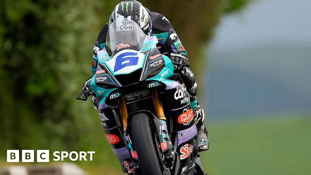 Isle of Man TT: Dunlop wins Supersport race to equal wins record