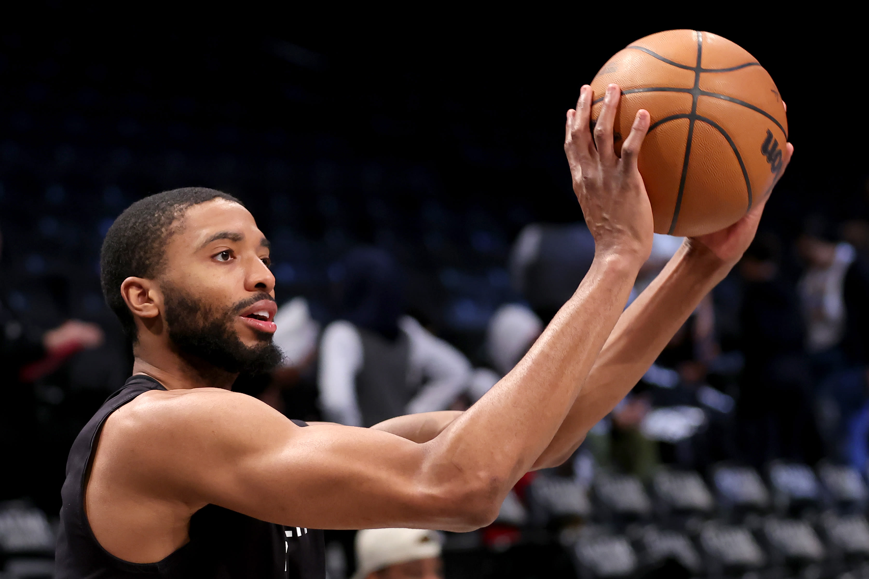 Mikal Bridges tops the list of free agency fallers in fantasy basketball