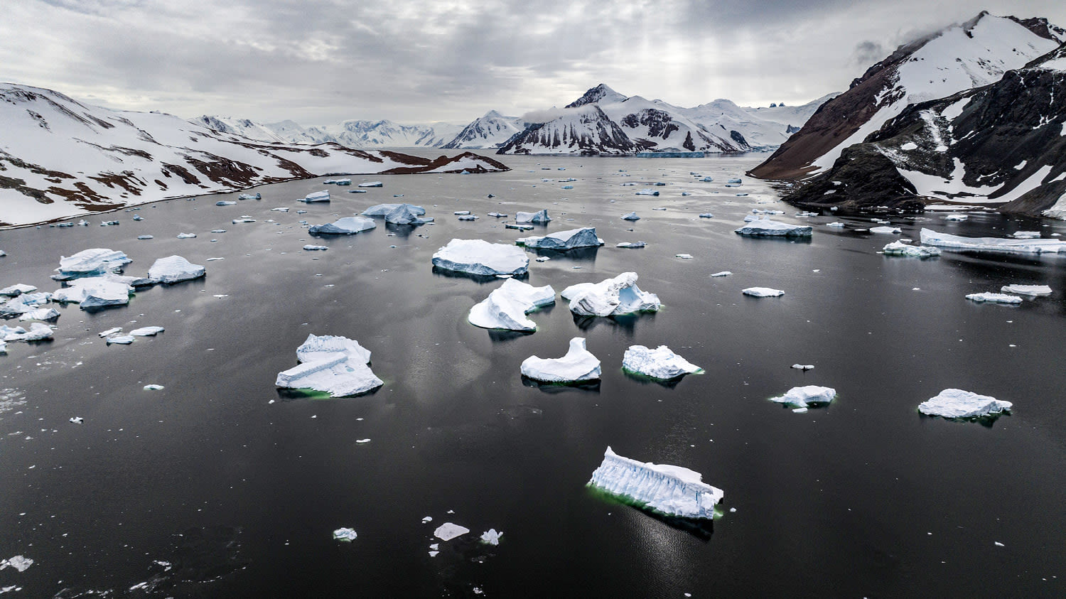 Melting ice is slowing Earth's rotation, shifting its axis and even influencing its core, study shows