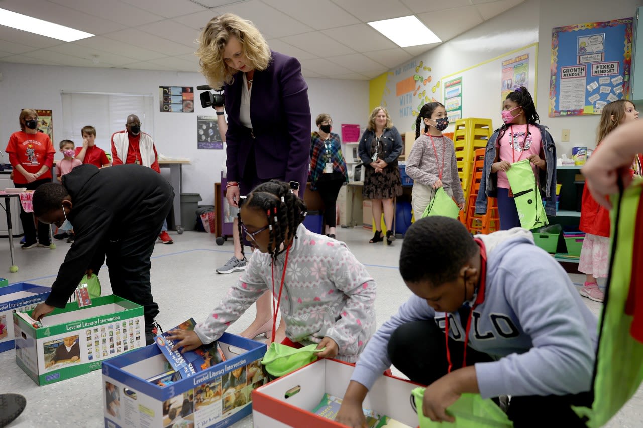 Fla. school choice programs succeed, but public schools may close