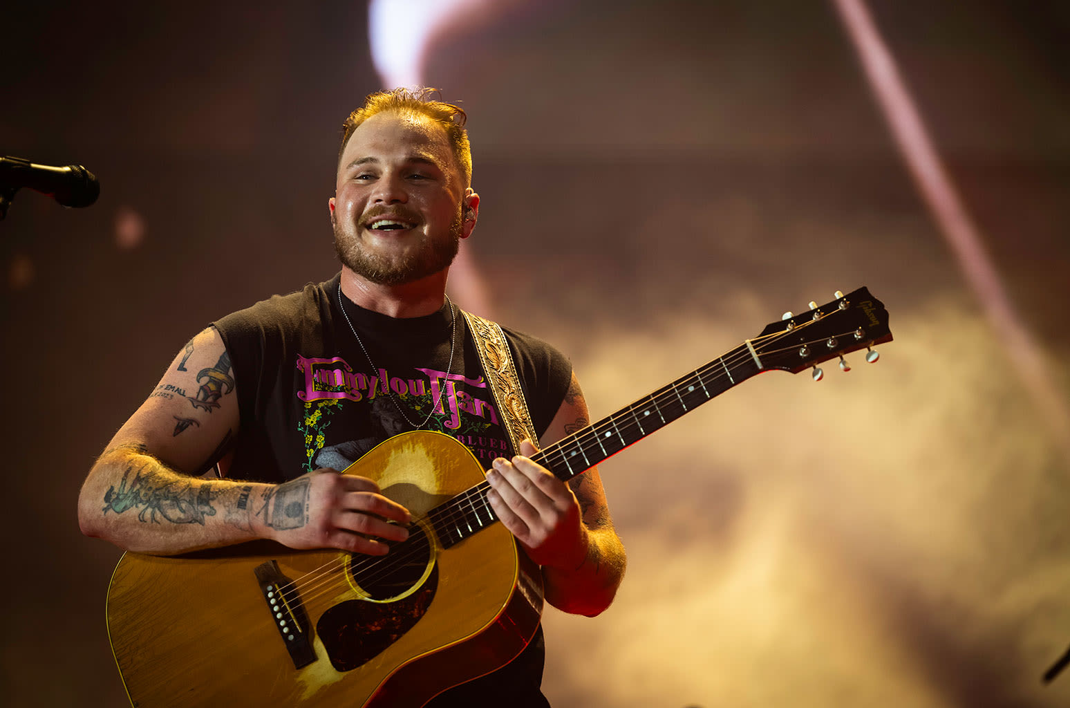 Zach Bryan Plays It Cool as Fan Rushes Stage During New Orleans Concert