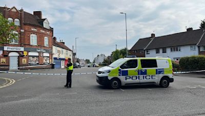 Man, 26, arrested after four people injured in shooting and stabbing incident | ITV News