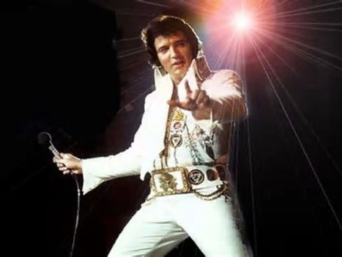 El misterio de la muerte de Elvis Presley y cómo sigue oculta la verdad hasta el día de hoy