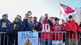 Ohio State fans proving they can count, tell time with GameDay signs before Michigan game