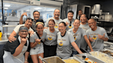 Marcus Mariota Motiv8 Foundation ‘Gives Thanks’ with Ruby Tuesday Hawaii