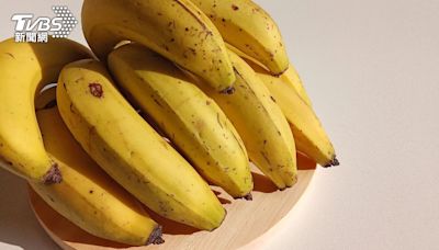 60歲婦每天吃香蕉！ 竟「昏迷」洗腎 醫曝1類人小心