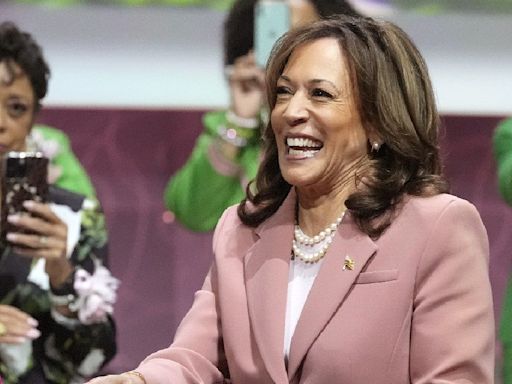 ‘Not Playing Around’: Kamala Harris Tells Black Sorority Group In Indiana That She’s Fighting For US’ Future - News18