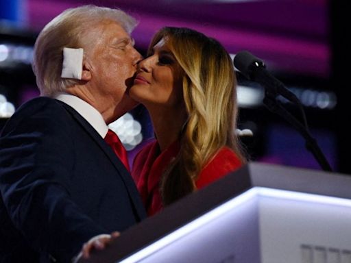 Hug & kiss, but no speech: Melania Trump makes rare appearance but just to watch Trump