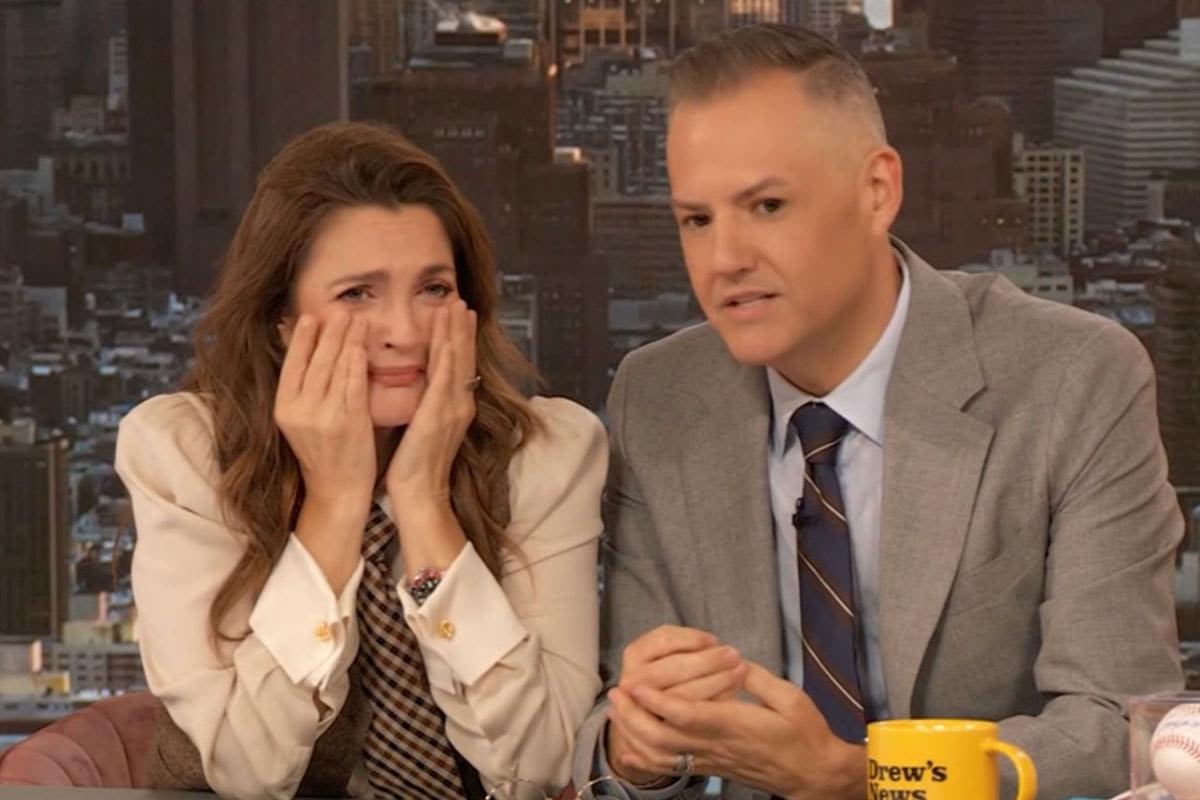 Drew Barrymore moved to tears by audience member on 'The Drew Barrymore Show'