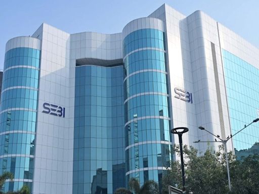 Sebi Clarifies On Reports Mandating T+0 System For All - News18