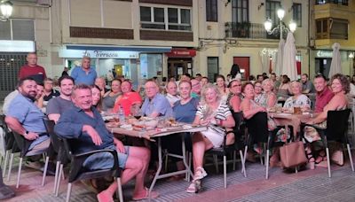 El PP de Sueca convierte la cena de verano en un acto de apoyo a los dos ediles que rechazan la censura