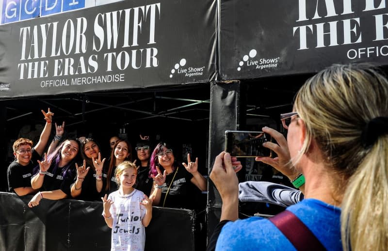 Scottish homeless sent out of town to make room for Taylor Swift fans