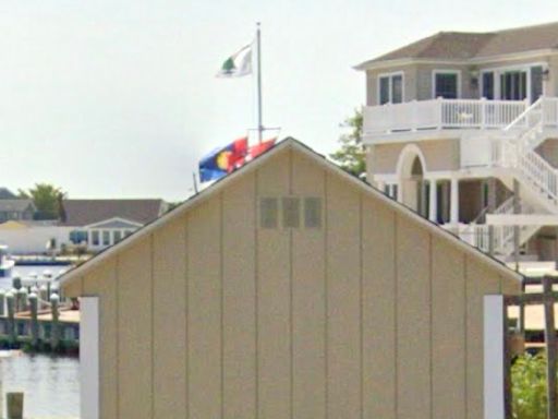 Flag-Flying Alito Busted Again ... Via Google Street View